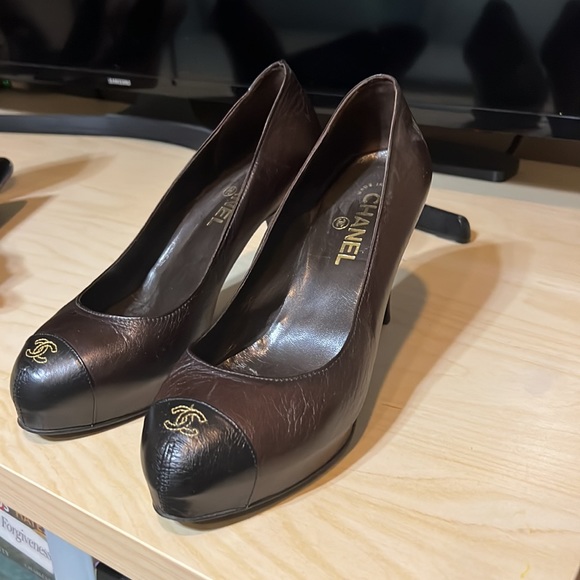 Chanel what can I say worn 2 times - Picture 3 of 5